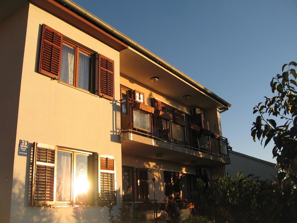 Apartments Adelita بوريتش المظهر الخارجي الصورة