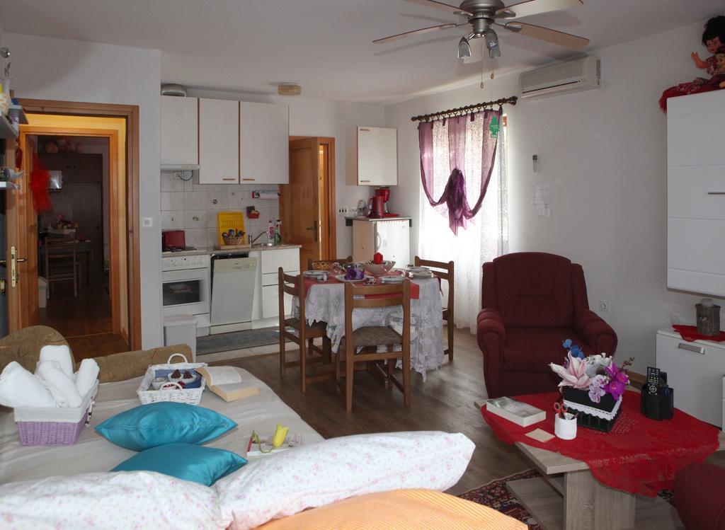 Apartments Adelita بوريتش المظهر الخارجي الصورة